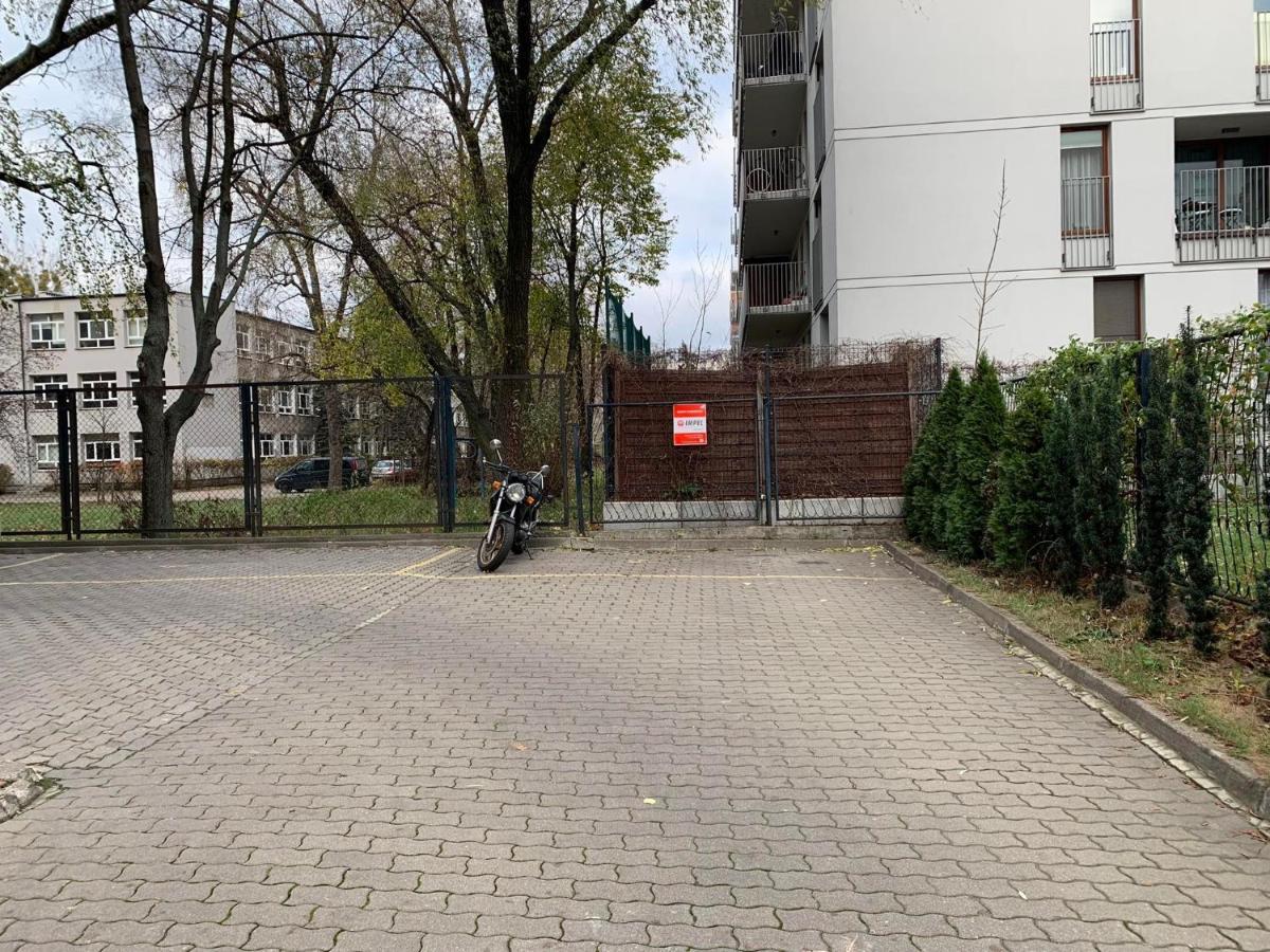 شقة وارسو  في P&D Apartament W Okolicy Dworca Zachodni المظهر الخارجي الصورة