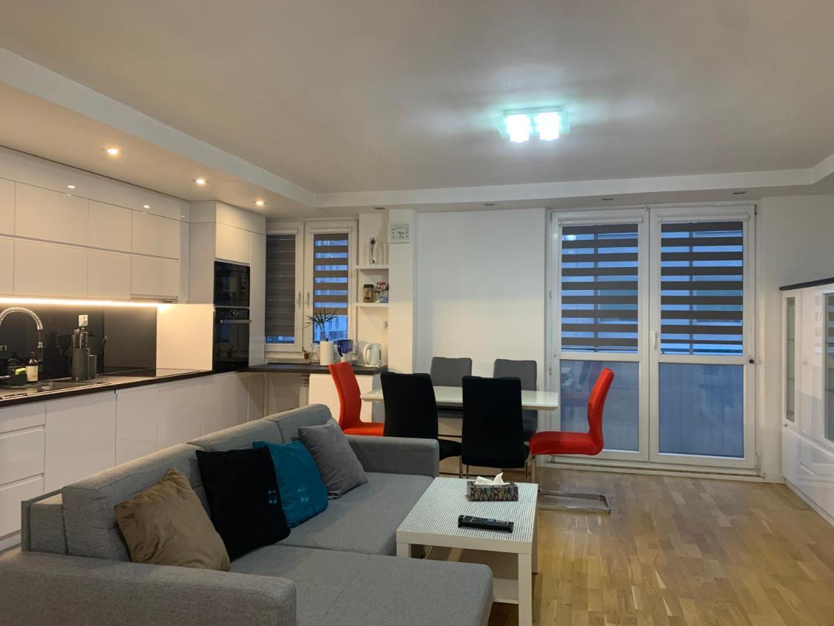 شقة وارسو  في P&D Apartament W Okolicy Dworca Zachodni المظهر الخارجي الصورة