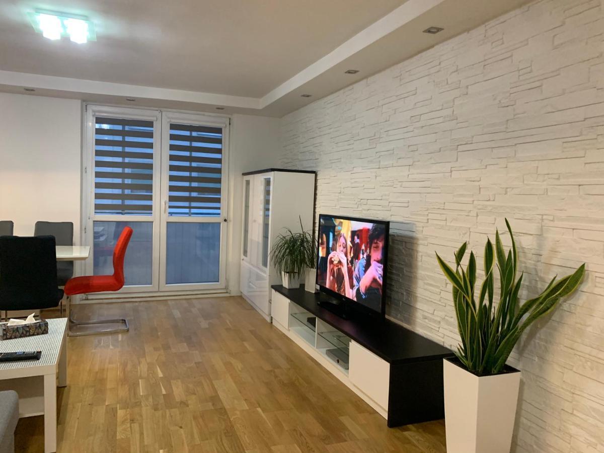 شقة وارسو  في P&D Apartament W Okolicy Dworca Zachodni المظهر الخارجي الصورة